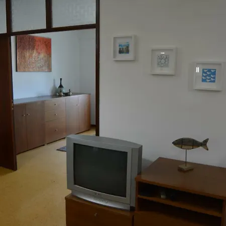 Norton De Matos 波瓦－迪瓦尔津